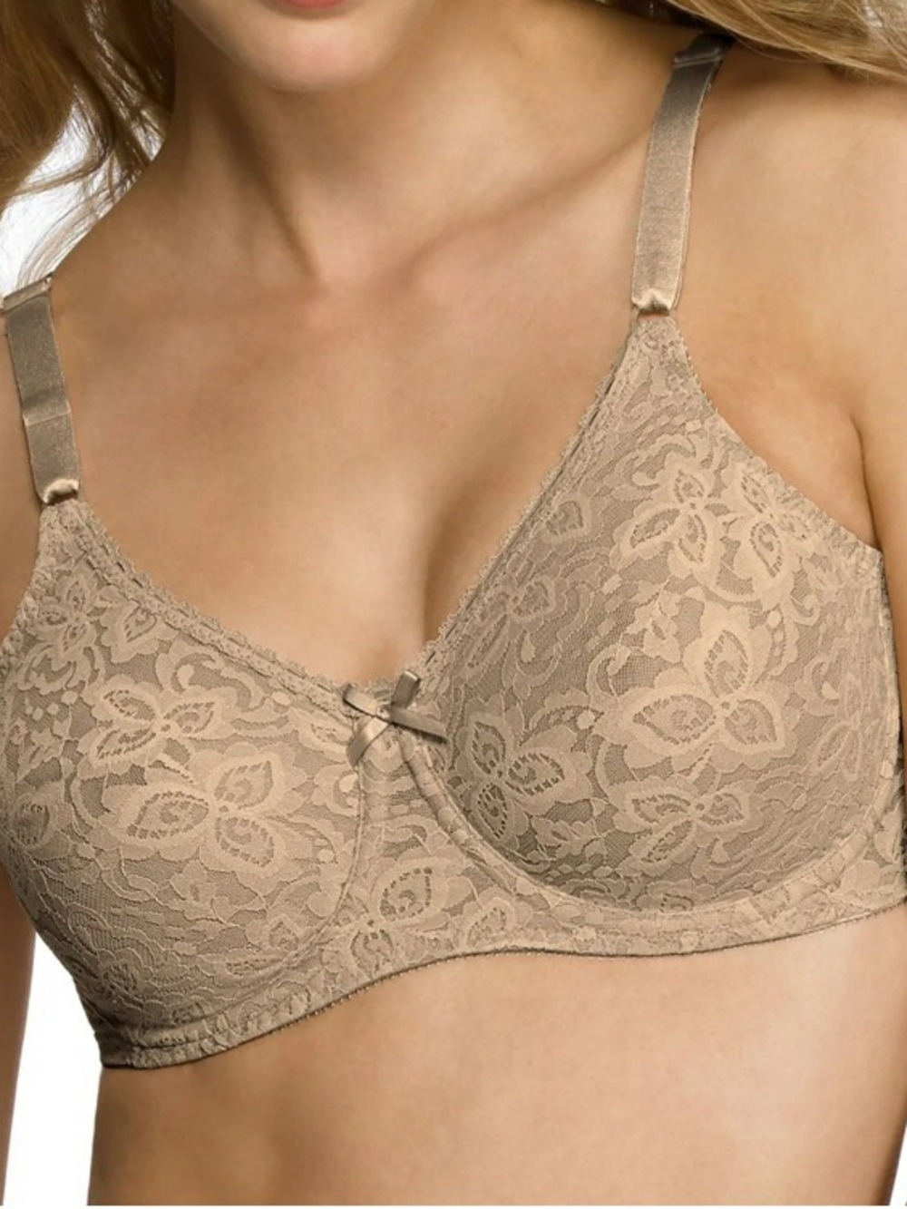Women's Bali 3432 Lace 'N Smooth Seamless Cup Underwire Bra (Nude 42C)